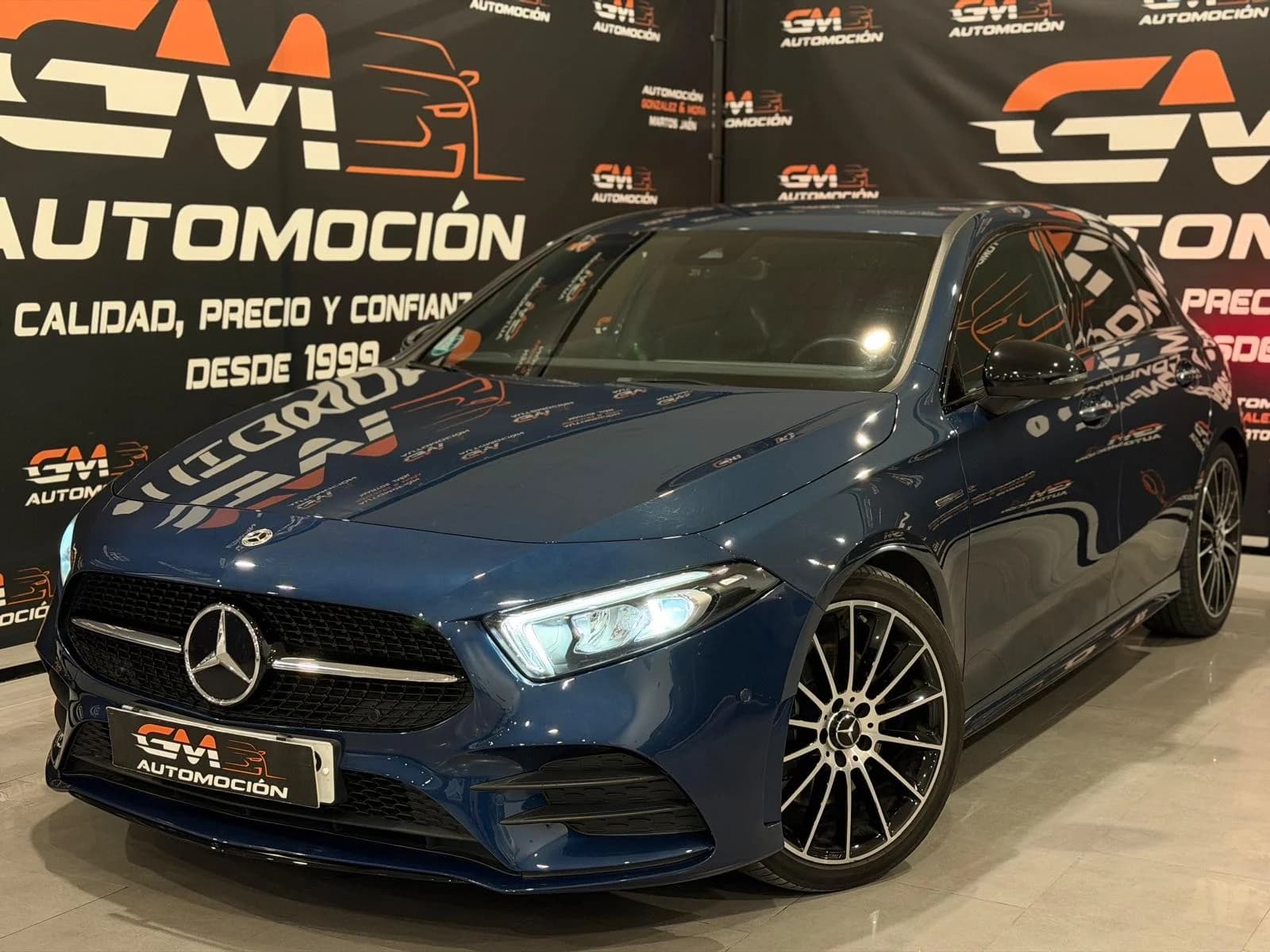 Mercedes-Benz Clase A A 220 d — Azul, en GM Automoción